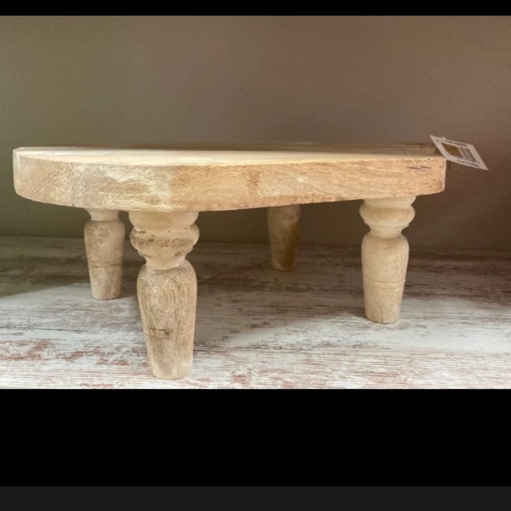 Chopping board riser